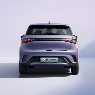2023 в автомобиле EV седана 405km дельфина запаса BYD рентабельном для семьи