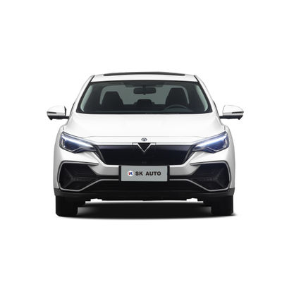 Длинные автомобили дальности плавания 420km EV автомобиля EV Dongfeng Venucia D60EV дальности плавания 420km длинные для семей