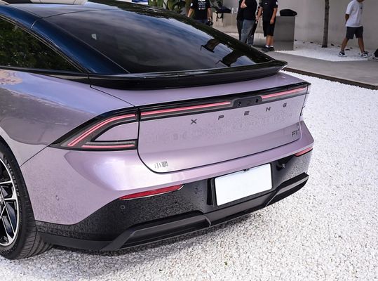 Xpeng 5-местный седан EV с дальностью 602/710 км и максимальной скоростью 200 км/ч