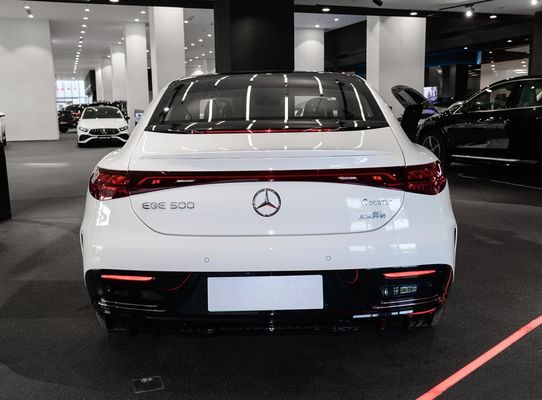 Mercedes EQE 4MATIC Электрический седан с 96,1 кВтч тернарийным литийным аккумулятором и 0,62 часами зарядки 255/45 R19