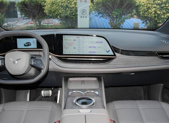 202/253 KW Motor Hongqi Limousine Electric Car с максимальной скоростью 200 км/ч и длиной 4925 мм