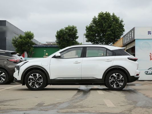 NETA U 401km Белый цветовой диапазон Подержанные автомобили с двигателем мощностью 120 кВт Лучший электромобиль для пустынного вождения 2023