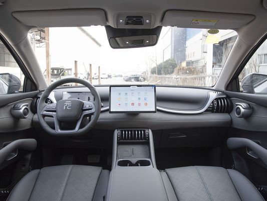 2025 Новая модель BYD EV 4455 мм Длина Юань плюс Беспошлинные электромобили Полностью электрический внедорожник с крышей большой площадью