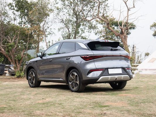 2025 Новая модель BYD EV 4455 мм Длина Юань плюс Беспошлинные электромобили Полностью электрический внедорожник с крышей большой площадью