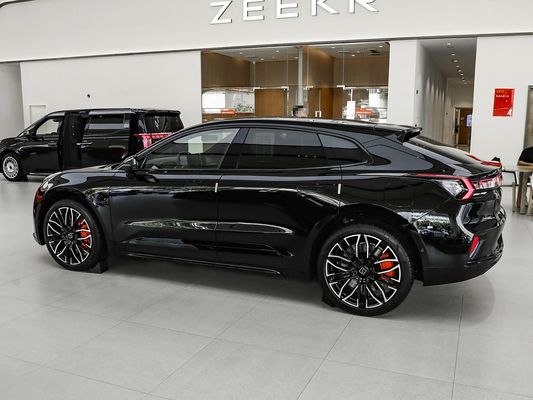 Zeekr 001 Новая модель 750 км Дальний пробег Лимузин Электромобиль с 0,25 часами зарядки и чистой электрической энергией с большим пространством