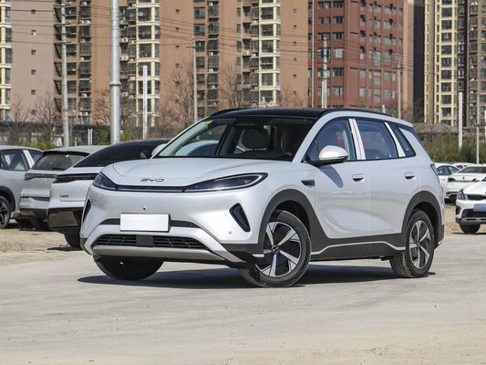 Дисплей с сенсорным экраном Внутренние характеристики 2025 Модель BYD EV Автомобиль со солнечным крышей и батареей 60,9 кВтч Энергия быстрой зарядки Электрическое транспортное средство Горячая продажа