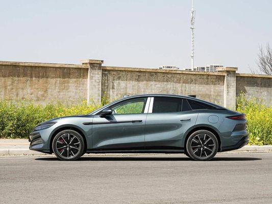 2025 Мощный электромобиль Han L BYD с максимальной мощностью 500 кВт и кожаным рулем 1000 В высоковольтным быстрым зарядом
