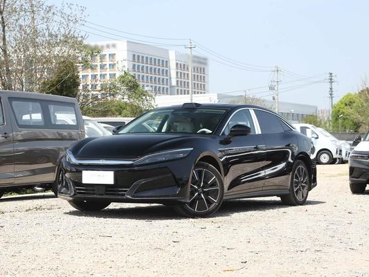 Модель транспортного средства 601 км Дальность действия 83,2 кВтч Мощность батареи AWD Быстрое зарядное устройство Солнечная крыша Высоковольтное устройство Удобный для семьи