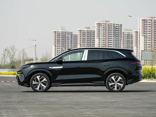 2025 BYD Новый электромобиль для производительности Tang L 810 кВт Мощность AWD Быстрая зарядка 1000 Вт/ч 600 км Дальность действия Долгая дальность 7 сидений с солнечным потолком