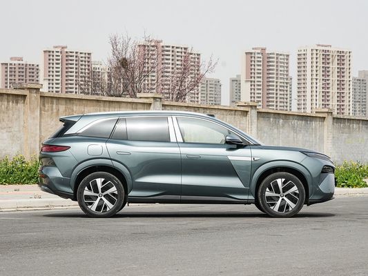 Новый горячее продажи BYD EV Car 2025 Модель 100,5 КВтч емкость батареи и быстрая зарядка 0,1 Час 670КМ Дальняя дальность 500 кВт мощность Электрический автомобиль Большое пространство для семьи 7 мест