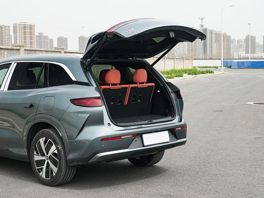 Новый горячее продажи BYD EV Car 2025 Модель 100,5 КВтч емкость батареи и быстрая зарядка 0,1 Час 670КМ Дальняя дальность 500 кВт мощность Электрический автомобиль Большое пространство для семьи 7 мест