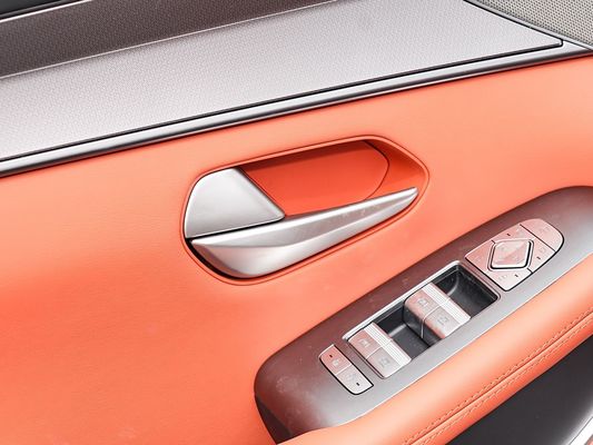 Новый горячее продажи BYD EV Car 2025 Модель 100,5 КВтч емкость батареи и быстрая зарядка 0,1 Час 670КМ Дальняя дальность 500 кВт мощность Электрический автомобиль Большое пространство для семьи 7 мест