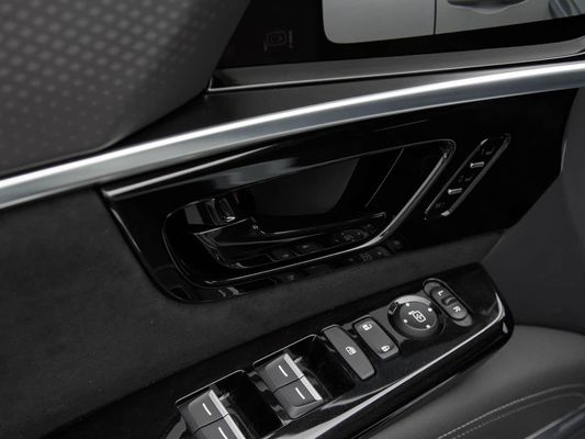 2025 Новая модель Honda S7 Горячая продажа Электрическое транспортное средство Большая батарея 650 км Дальний пробег Быстрое зарядное электромобиль с солнечным потолком