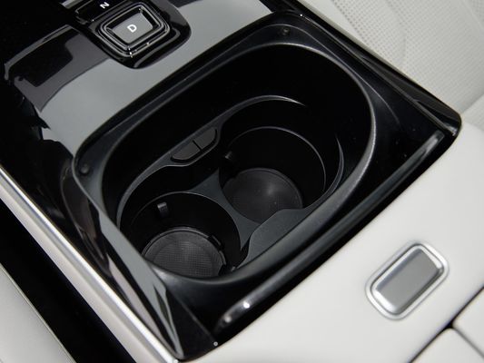 350 кВт Моторная мощность Полностью электрический внедорожник Honda S7 Дальний путь 650 км Быстрозарядный электромобиль Новый горячий продажа с крышей для семьи
