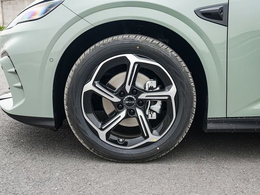 2025 BYD Electric Vehicle Seal 06GT Время быстрой зарядки 0,33 часа и производительность Дальний диапазон 550 км Большая батарея с солнечной крышей для семьи
