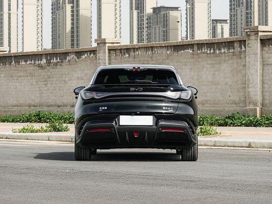 2025 Seal 06 GT 310 кВт Максимальная мощность мотора BYD EV Автомобиль с дальностью 605 км и емкостью батареи 72,96 кВт / ч.