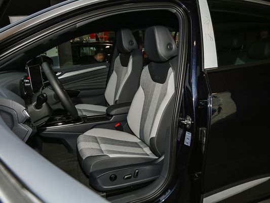 2025 VW ID4 Новая модель Лучшее предложение Электромобиль Горячая продажа EV Фольксвагон 601 км пробег и 0.67hrs Быстрое время зарядки