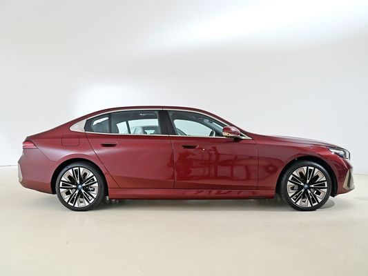 2025 BMW I5 Luxury Electric Cars Хорошая производительность xDrive Дальний путь 651KM Быстрозарядный EV Новая модель седана с крышей BMW 5 серии
